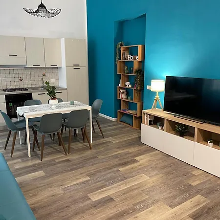 Quintino Sella 41 Apartment-2
